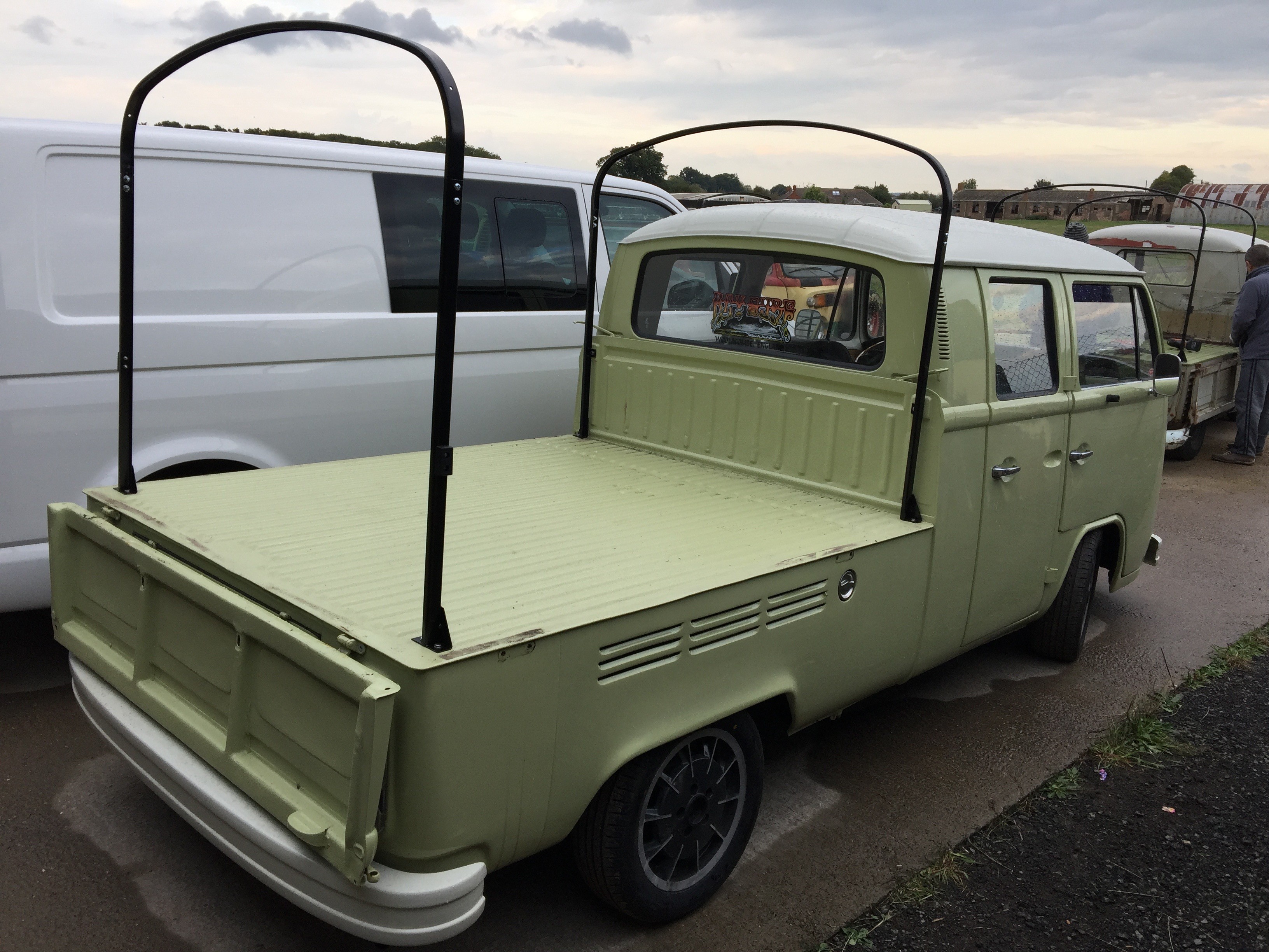 Steel Hoop Frame Set for VW T2 Bay Single Cab and Double Cab Pick Ups