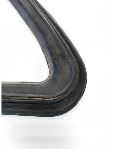 VW T25 deluxe Quarter Light Rubber Seal Pair 2
