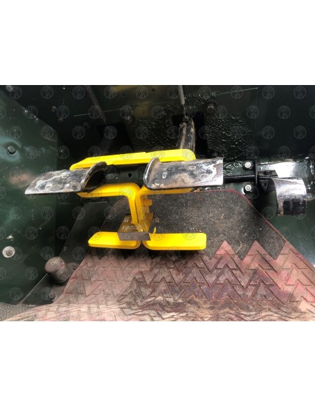 Yellow Pedal Lock for Land Rover Series 2, 2a & 3 (171mm x 39mm)