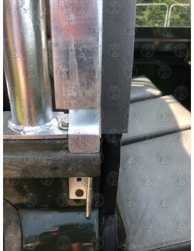 B Pillar Panels for Land Rover Defender Galvanised Steel 1987-2015