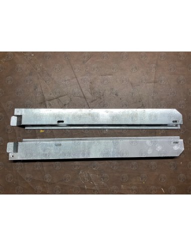 B Pillar Panels for Land Rover Defender Galvanised Steel 1987-2015